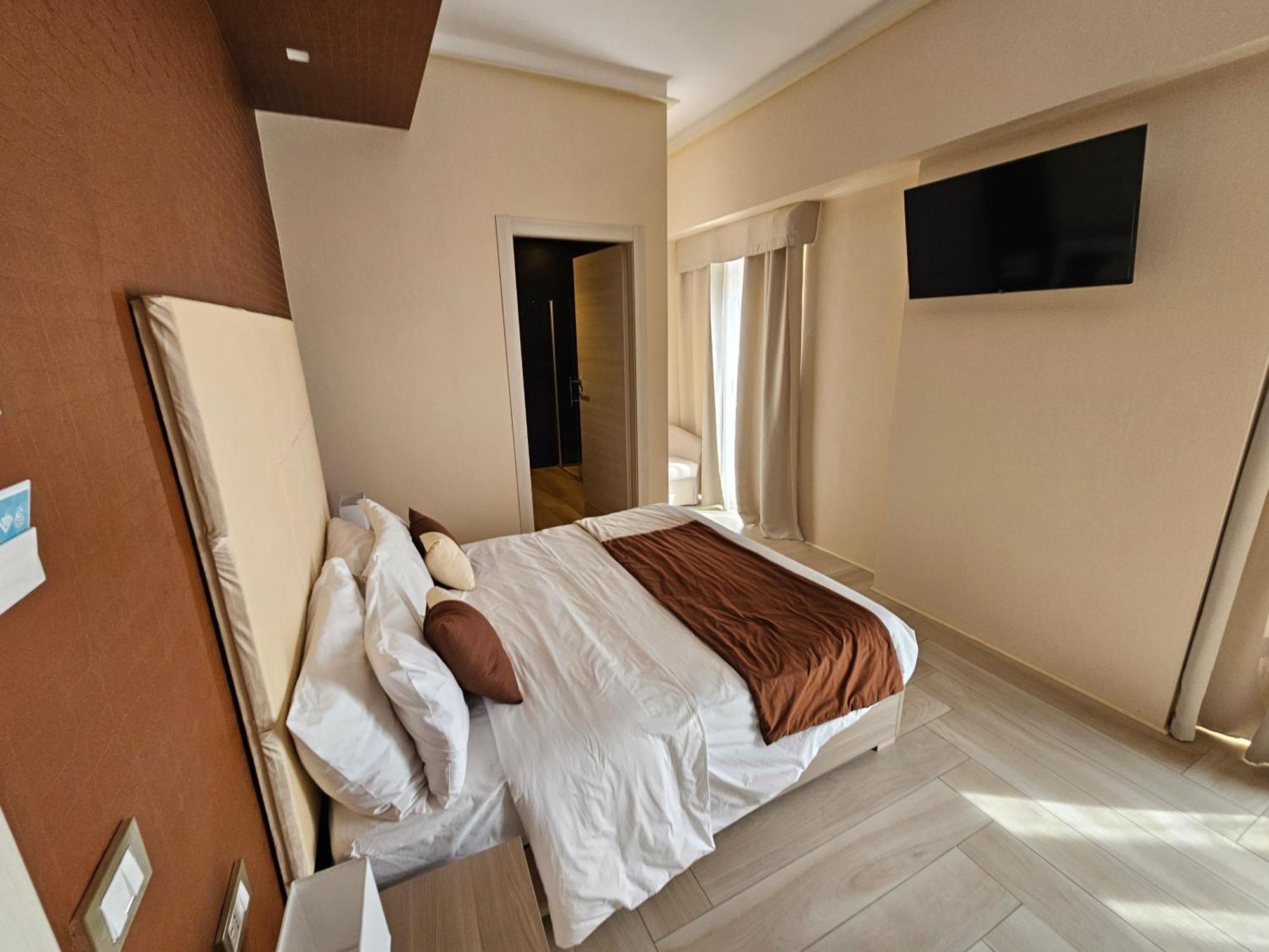 Astoria Boutique Suites Lecce Buitenkant foto